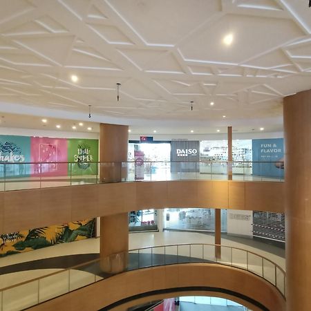 R&F Princess Cove Premium Homestay Famaily Johor Bahru Exterior photo